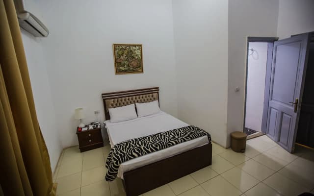 Valencia Hotel - photo 5