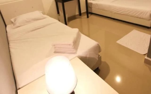 Mama Motel - photo 3
