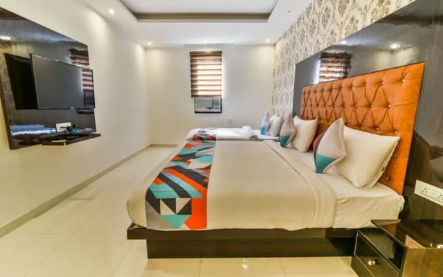 Hotel Iconic Suites - photo 5