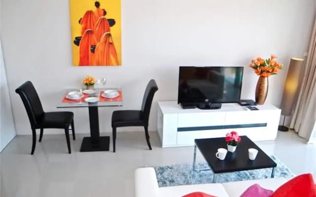 Chic Karon New Studio - photo 3