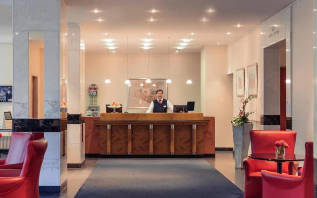 Mercure Hotel & Residenz Checkpoint Charlie - photo 2
