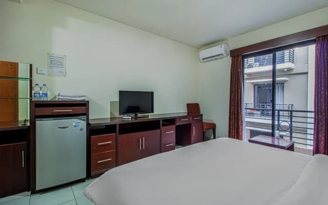 Plaza 68 Residence - photo 3