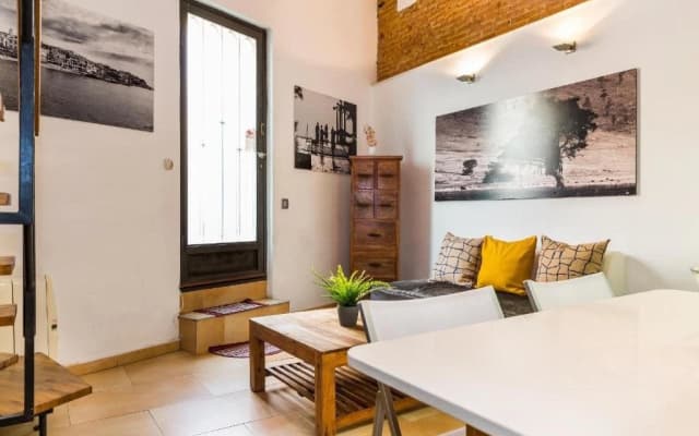 Beach Style Loft, 5 Min From the Beach - photo 2