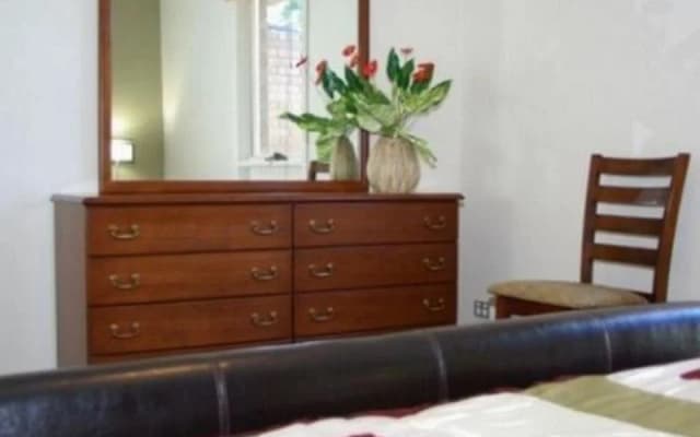 Boutique Stays Sandyside- Sandringham Villa Units - photo 5