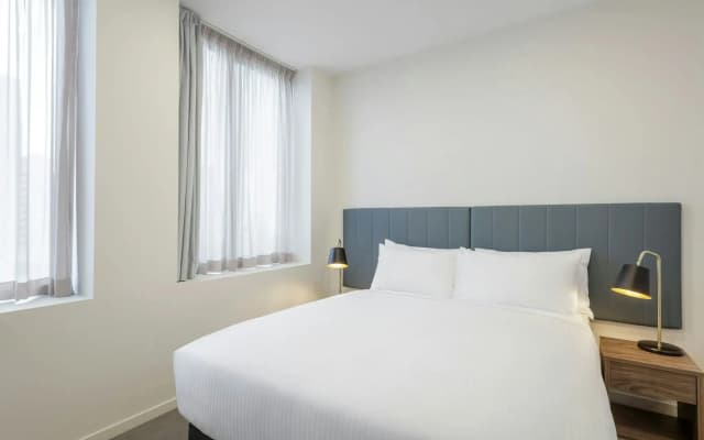 Brady Apartment Hotel Hardware Lane - photo 4