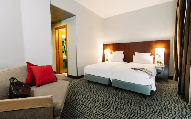 Mercure Rome Piazza Bologna - photo 4