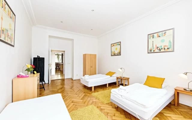 Chill Hill Apartments - photo 3