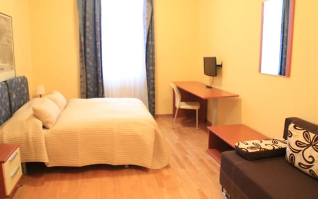 City Lounge Hotel - photo 4