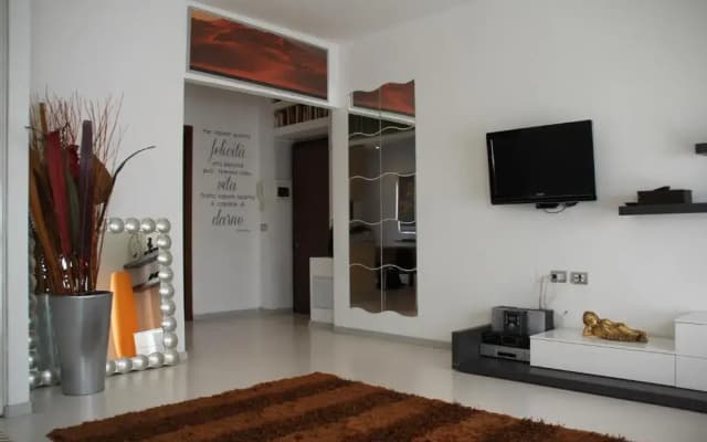 Suite In Town - photo 3