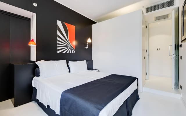 Sora Luxury Inn - photo 3