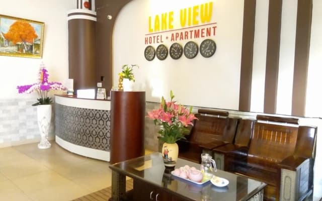 Lake View Hotel - photo 2