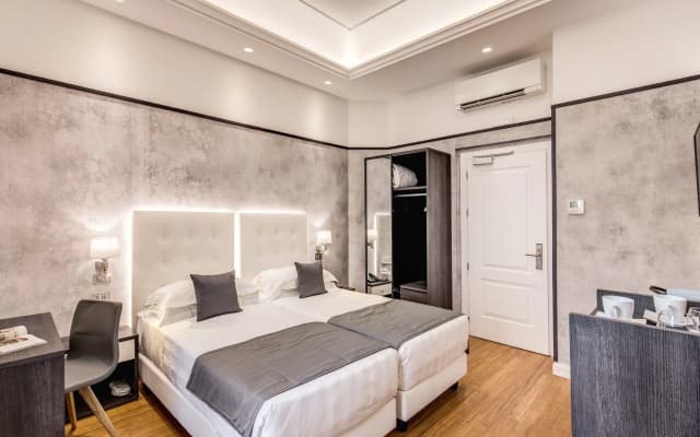 The Liberty Boutique Hotel - photo 3