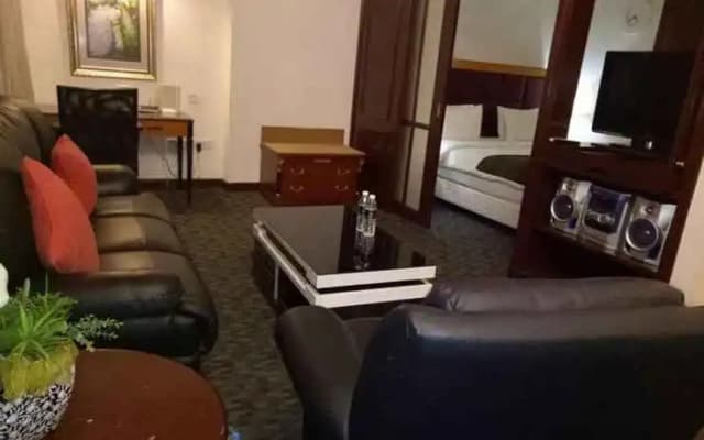 KL Bintang Suites @ Times Square - photo 5