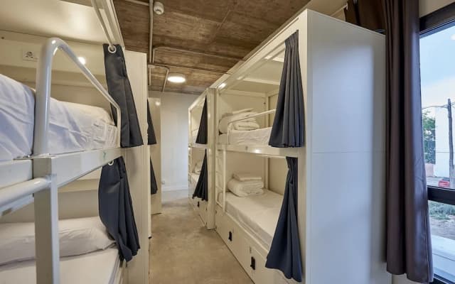 HostelFly Madrid Airport - photo 4