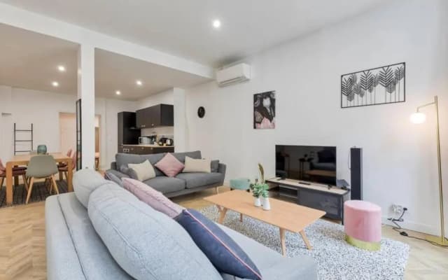 Appartement de standing proche ArcTriomphe - 8P - photo 5