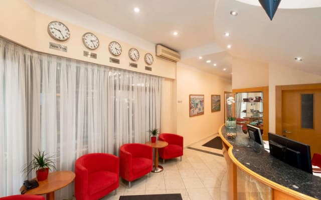 Ramada by Wyndham Prague City Centre - photo 2