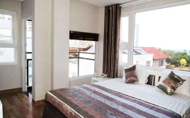Van Nam Hotel - photo 5