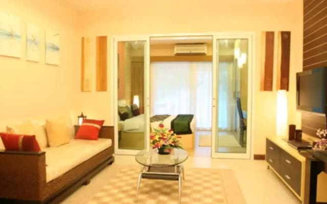 1 Bedroom Apartment Walk to Chaweng Beach - photo 5