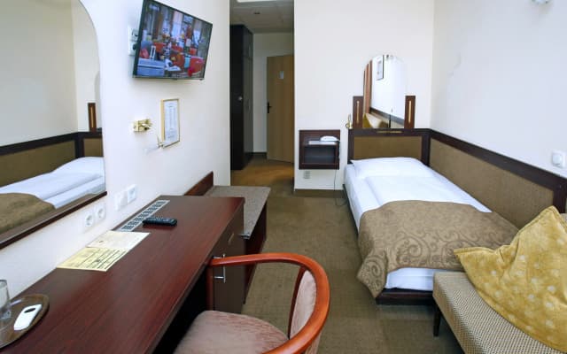 Continental Hotel-Pension - photo 5