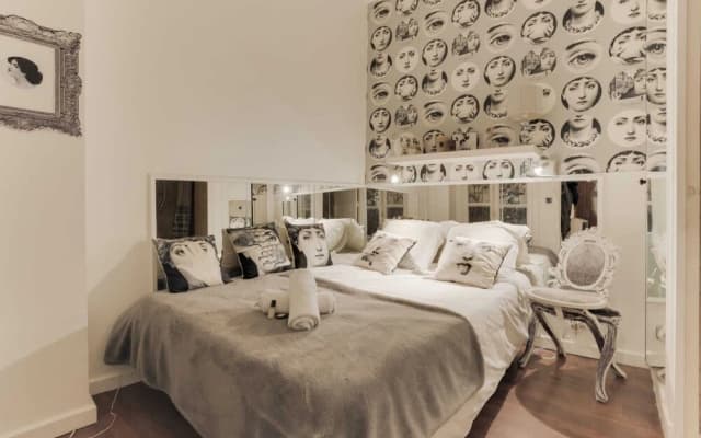 Artsy Flat for 2 Near Opera - photo 3