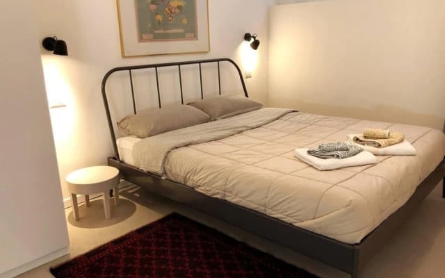 Inviting 2-bed Apartment in Milano - photo 2