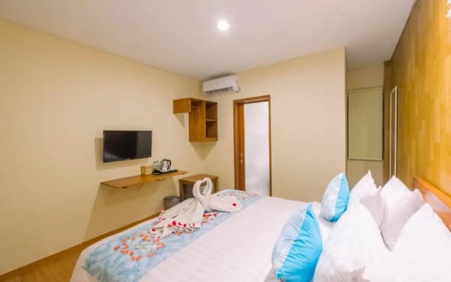 Caroline Guest House - photo 5
