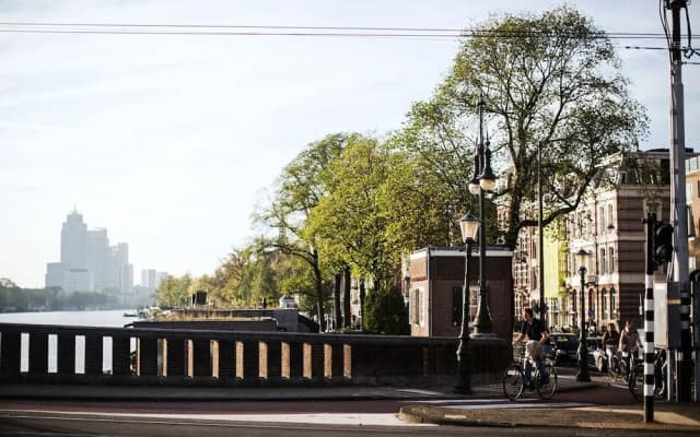 SWEETS - Nieuwe Amstelbrug - photo 5