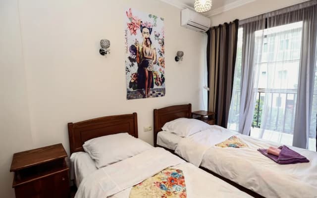 3 Bedroom Apartment near Vake Park - photo 3