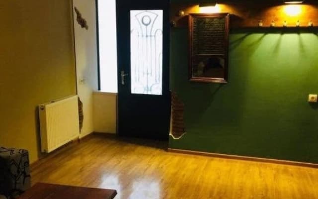 handmadeapartment8 - photo 3