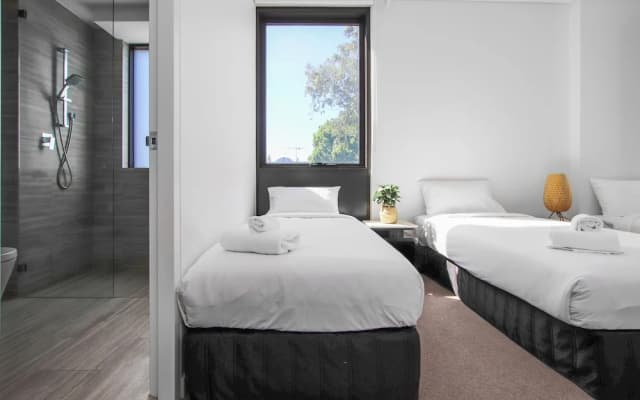 DD Apartments at ICC - photo 3