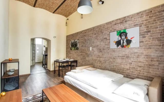 d.Five Jewish Quarter Loft - photo 4