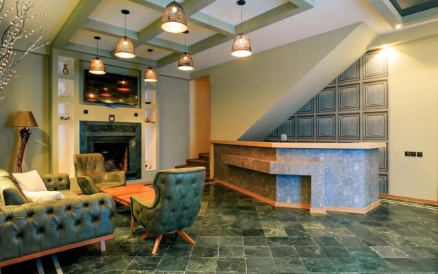 Hotel Georgian Holiday - photo 2