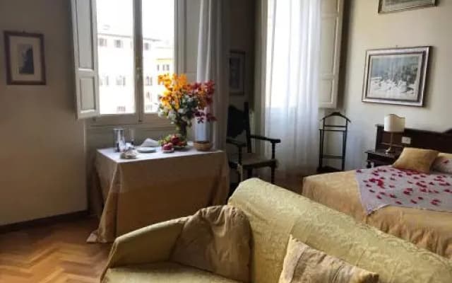 Ladyship Apartment - photo 3