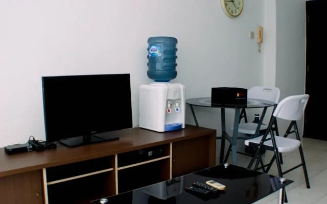 Homey And Simply Look 1Br At Puri Garden Apartment - photo 5