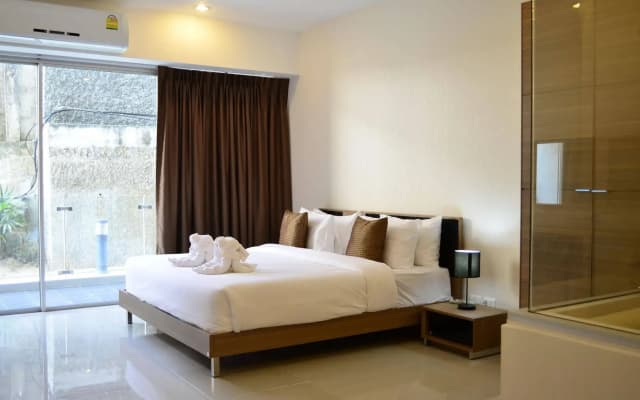 Chic Residences at Karon Beach - photo 2