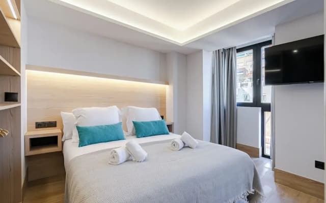 Feelathome Ventas Suites - photo 5