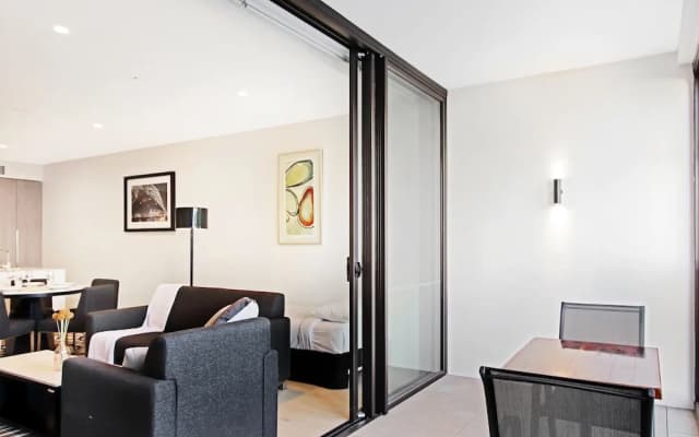DD Apartments at ICC - photo 4