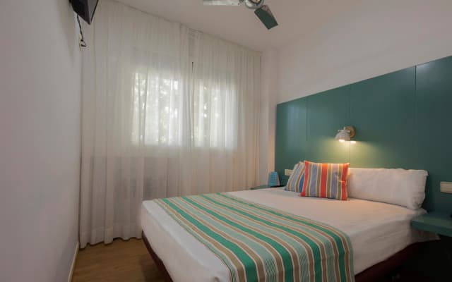 Yomo Hostal BCN Port - photo 5