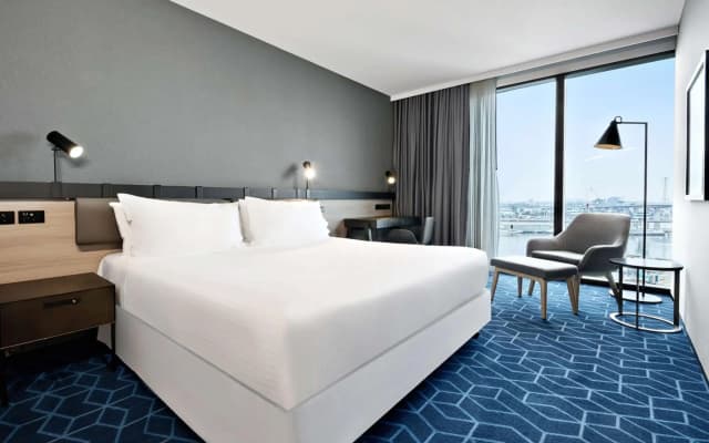 Vibe Hotel Melbourne Docklands - photo 3