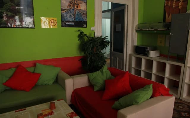 Backpackers House Bcn - photo 4