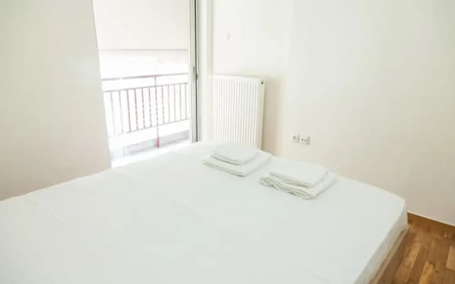 Gorgeous apartment in Central Athens - photo 3