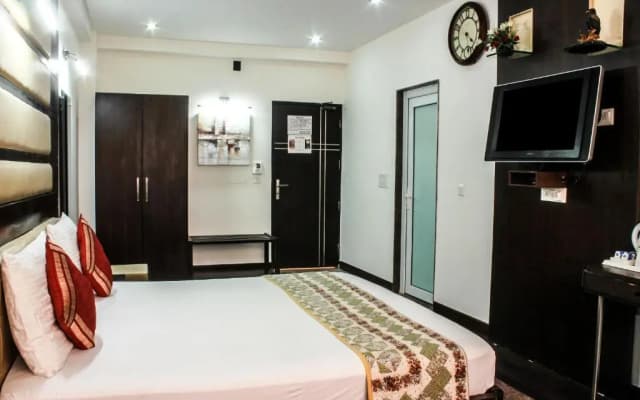 Hotel Arpit Palace - photo 3