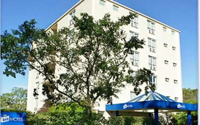 BizMotel - photo 3