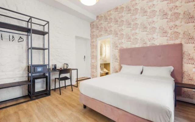 Adelante Rooms - photo 5
