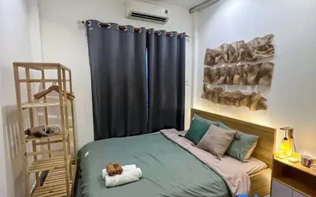 Small Private house in Bui Vien Walking Street - photo 2