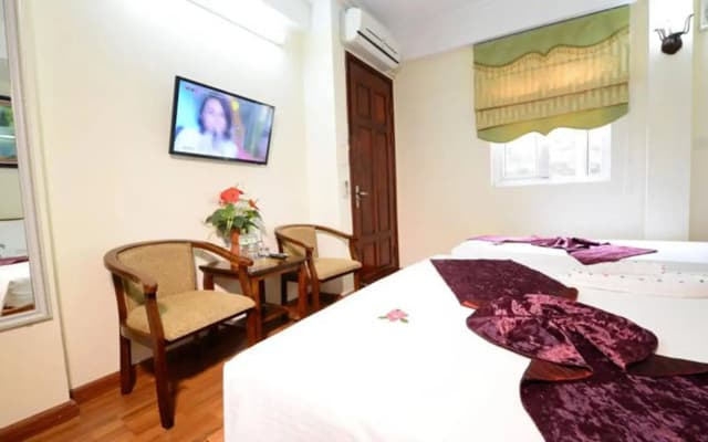 Holiday Lakeview Hotel - photo 5