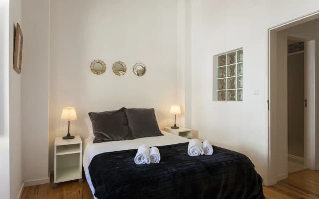 ALTIDO Modern 2BR Apt 5mins to Av. da Liberdade - photo 2