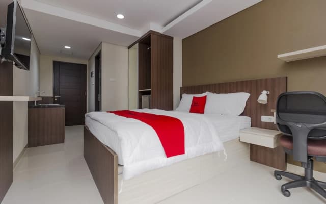 RedDoorz Plus @ Abdul Majid Raya - photo 2