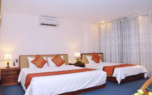 A25 Hotel - 137 Nguyen Du DN - photo 5