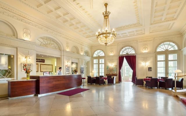 Austria Trend Hotel Schloss Wilhelminenberg - photo 2